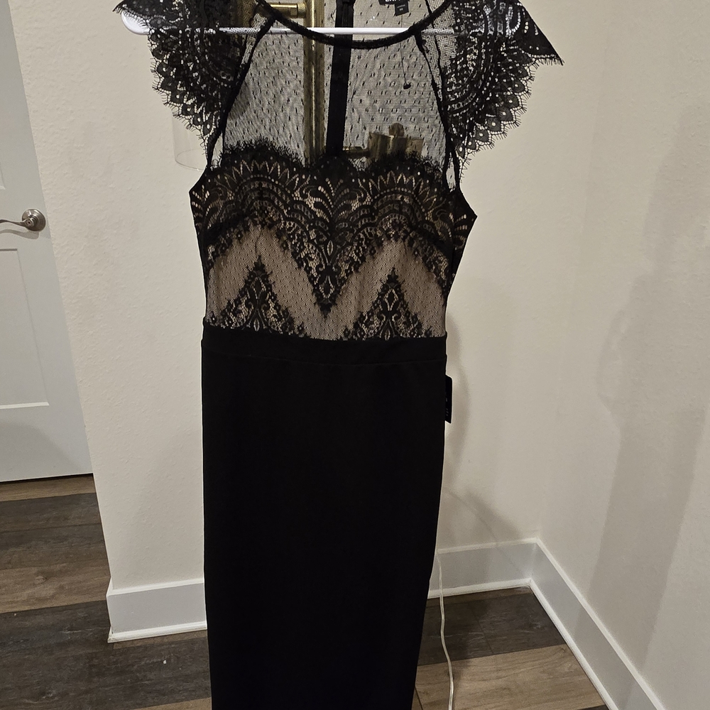 Express Black and Beige Lace Long Sleeve Dress